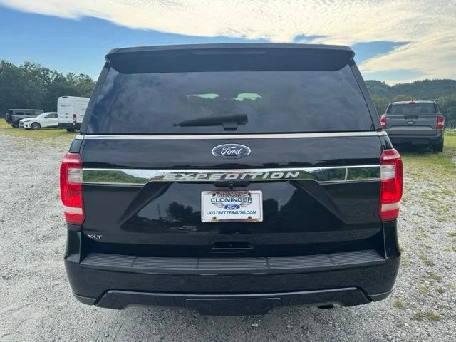 Used 2021 Black Ford XLT image 7