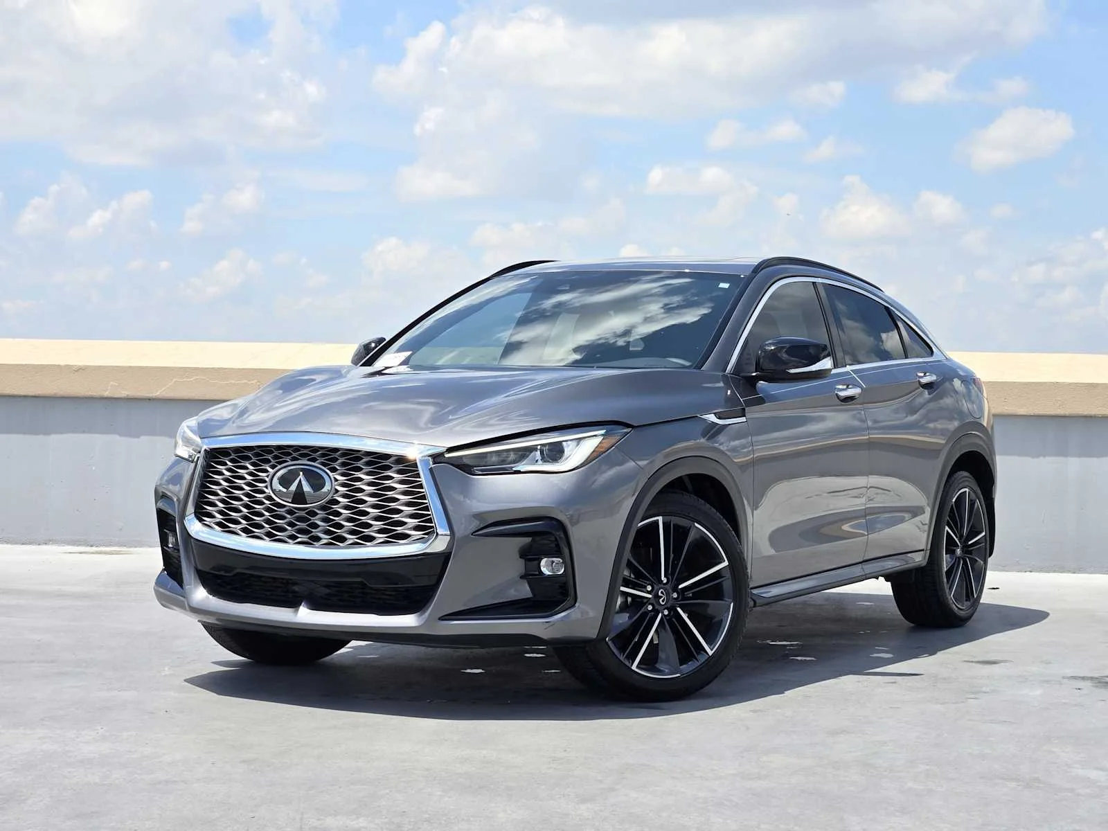 2023 INFINITI QX55 LUXE