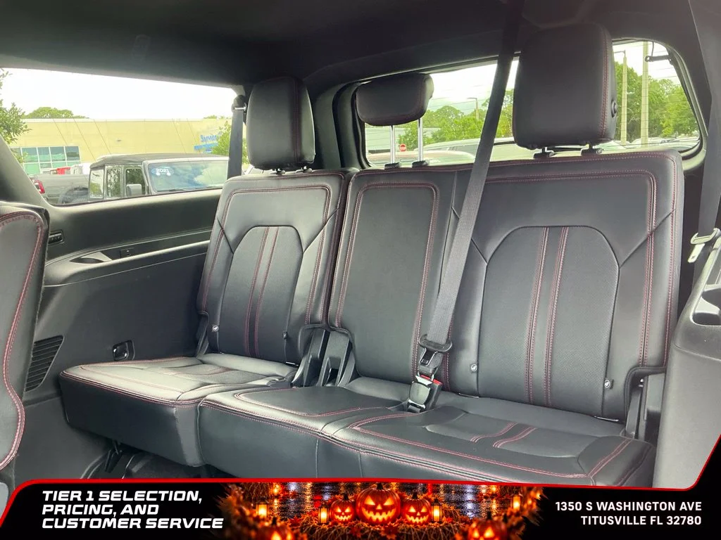 Used 2023 White Ford Limited image 31