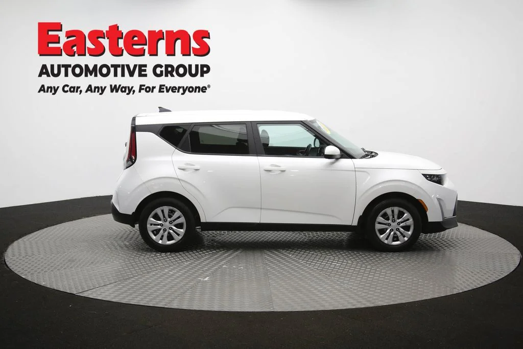 Used 2023 White Kia LX image 43