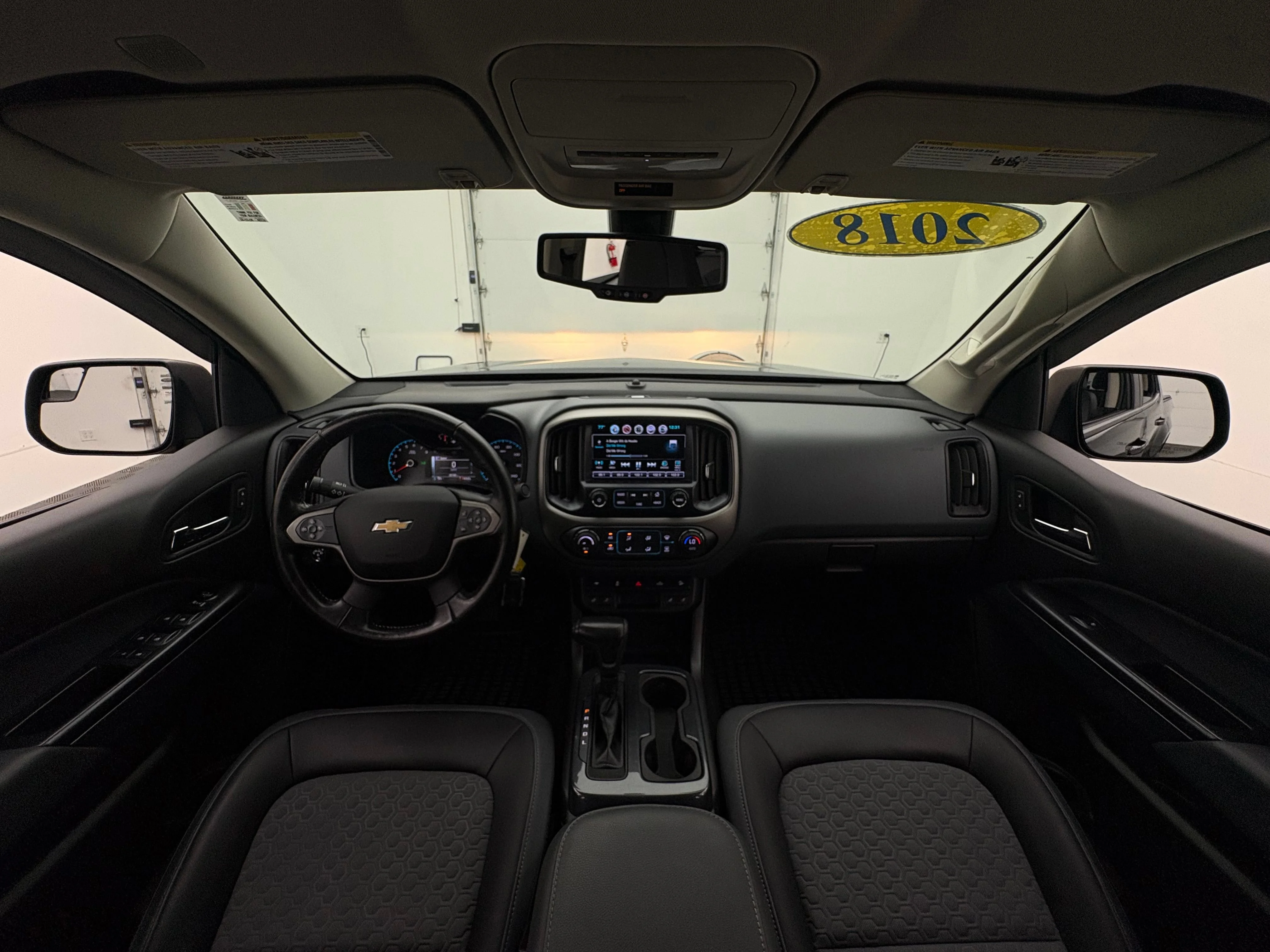 Used 2018 BLACK Chevrolet 4WD Z71 image 3