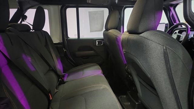 Used 2025 Gray Jeep Sahara 4xe image 20