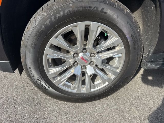 Used 2024 Silver GMC Denali image 10