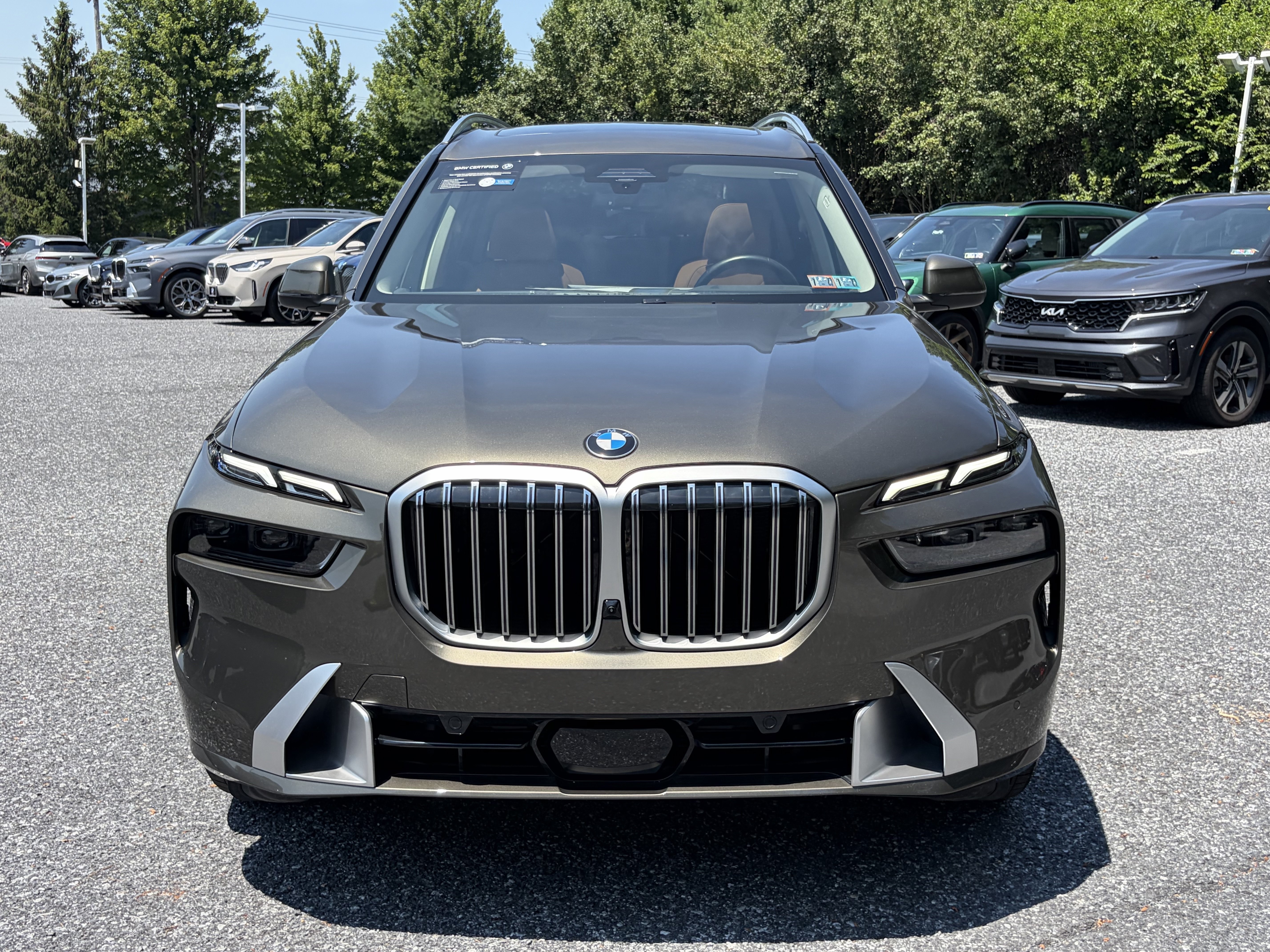 Certified Used 2026 MANHATTAN GREEN BMW xDrive40i image 2