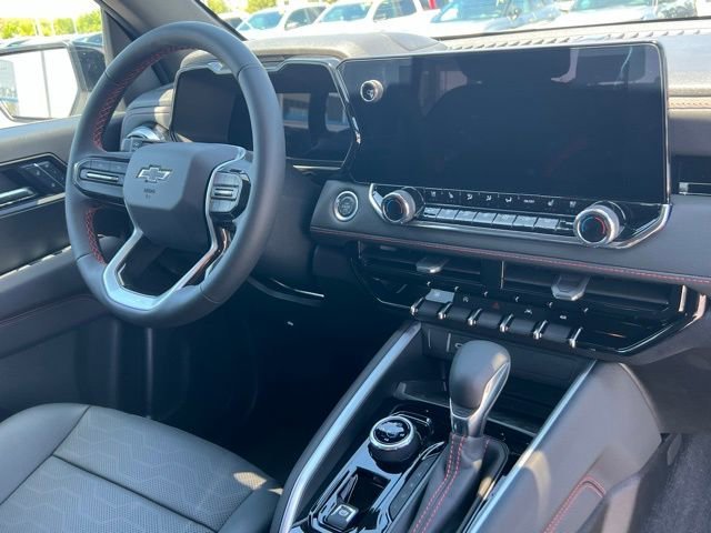 2025 Chevrolet Colorado Z71 - Photo 15