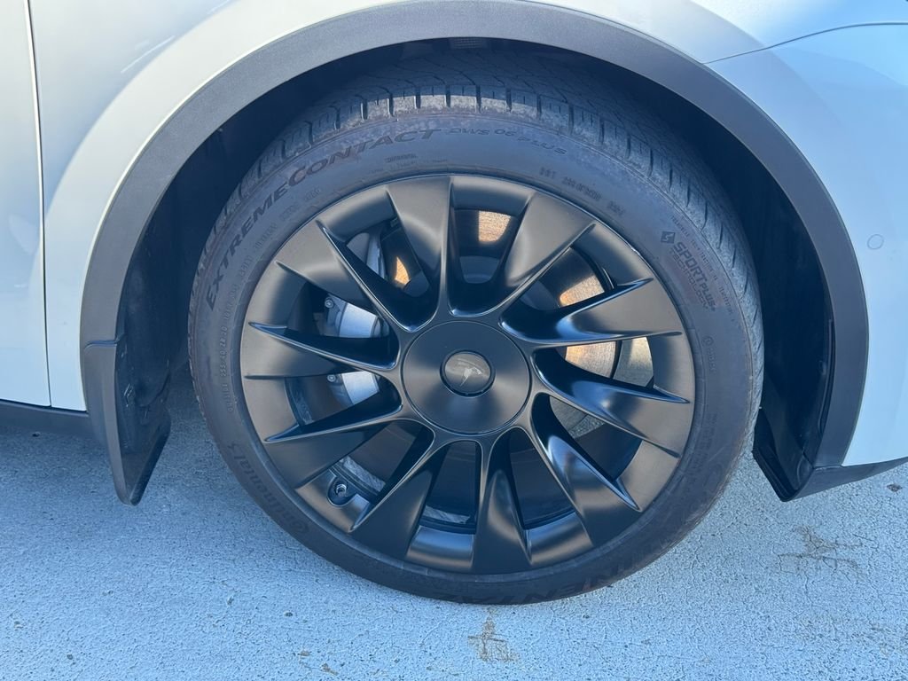 Used 2021 Tesla Model Y Long Range with VIN 5YJYGDEE7MF098378 for sale in San Diego, CA