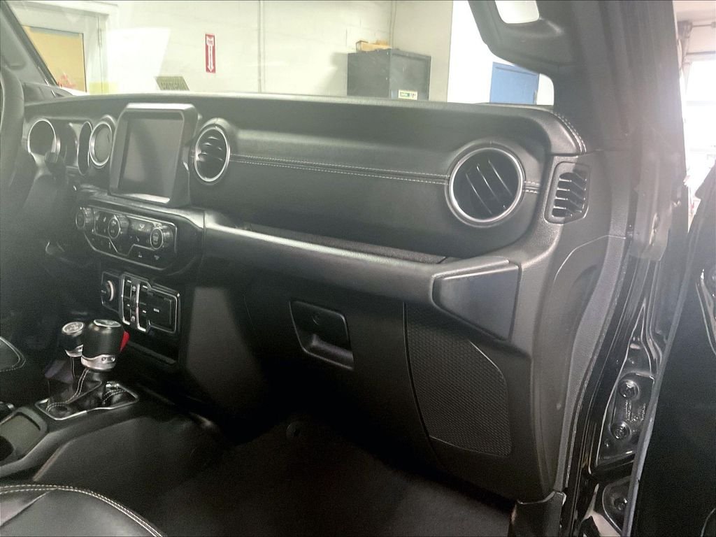 Used 2023 Black Clearcoat Jeep Sahara 4xe image 13