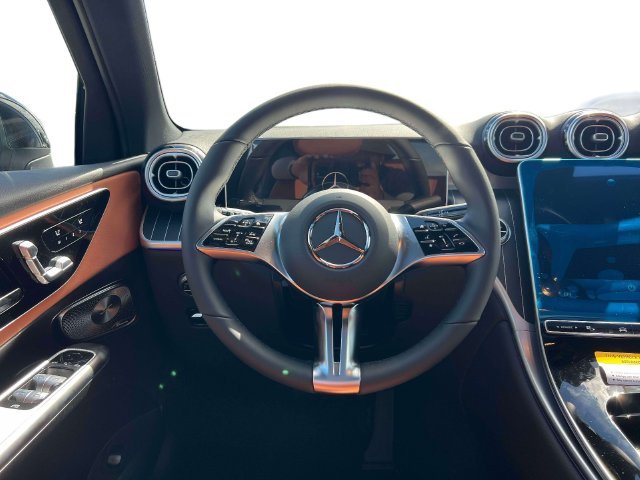 New 2027 Black Mercedes-Benz GLC 300 image 16