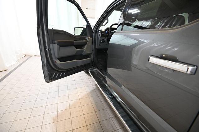 Used 2025 Gray Ford XLT image 20