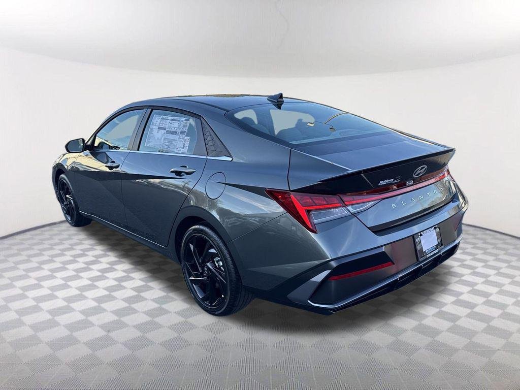 New 2026 Gray Hyundai SEL Sport Premium image 7