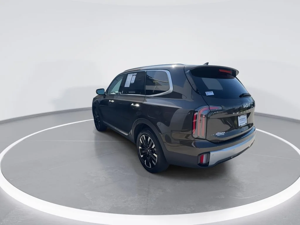 Used 2023 Green Kia SX image 6