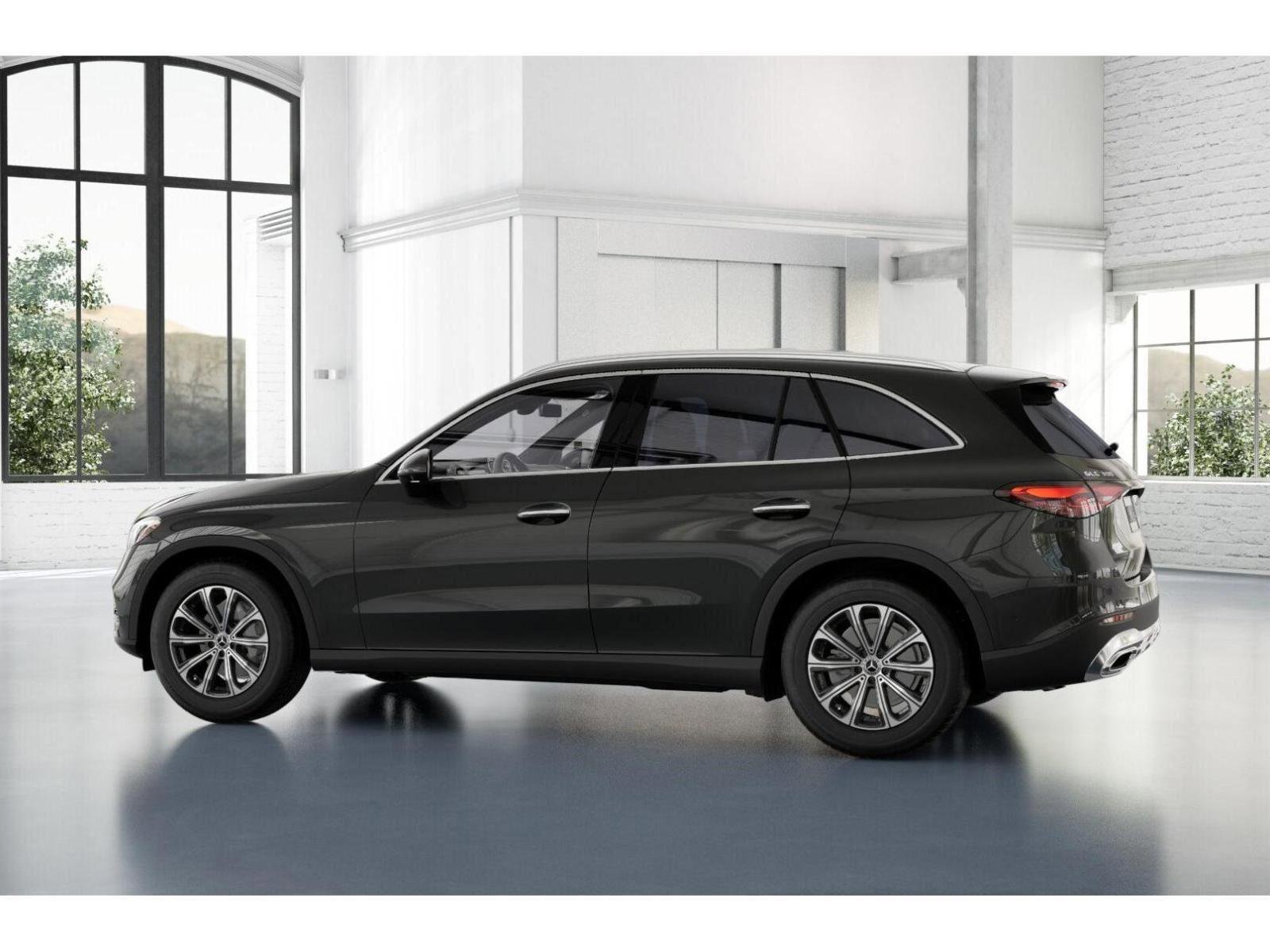 New 2026 Graphite Grey Metallic Mercedes-Benz GLC 300 image 32