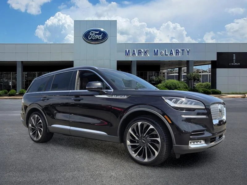 Used 2021 Black LINCOLN RESERVE AWD image 7