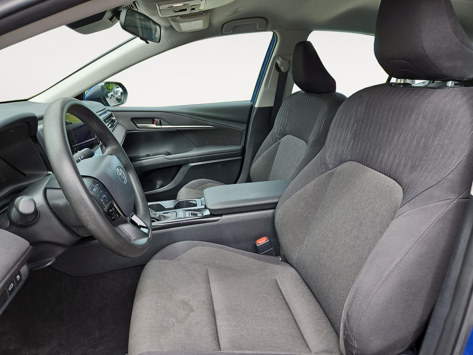 Used 2025 Blue Toyota LE image 9