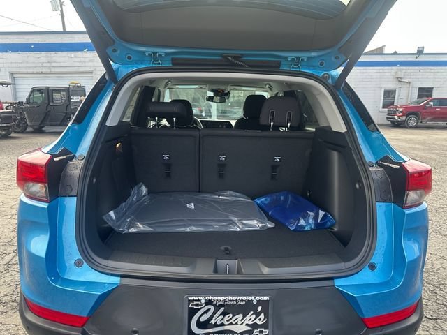 New 2026 Marina Blue Metallic Chevrolet LT image 14
