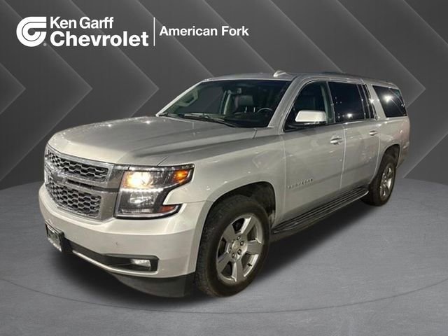 2017 Chevrolet Suburban 4WD 1500 LT w/8-speed's photo
