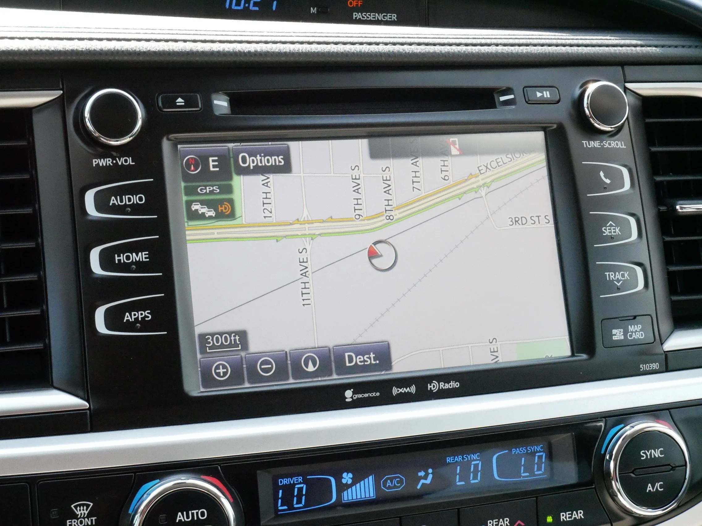 Used 2019 Celestial Silver Metallic Toyota XLE image 22