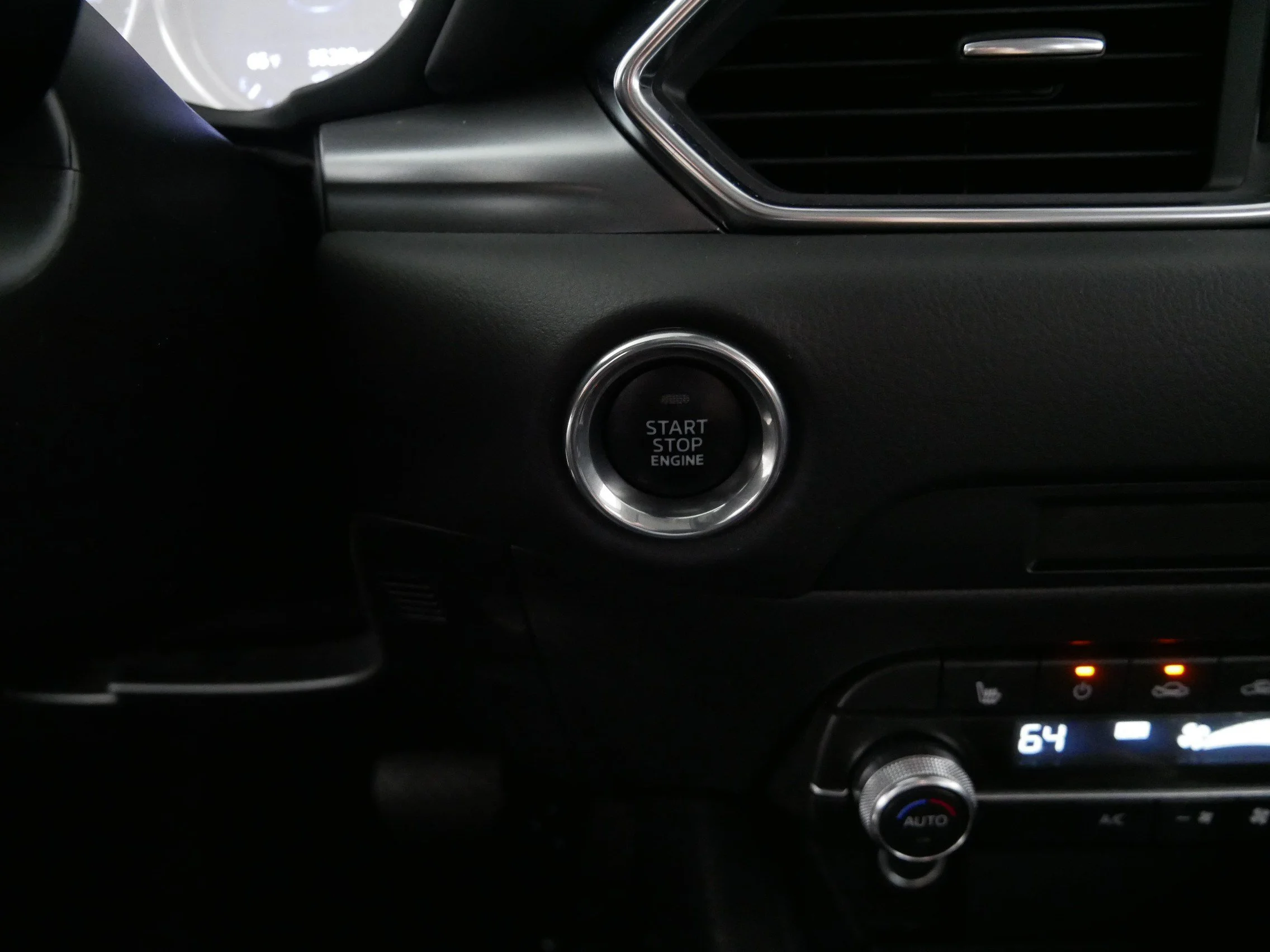 Used 2025 Jet Black Mica Mazda 2.5 S Preferred Package image 29