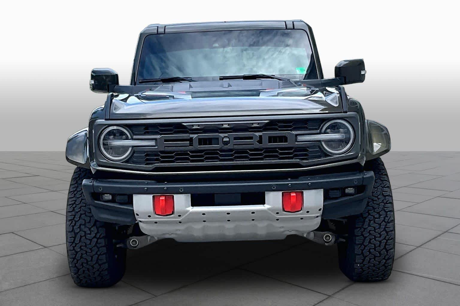 Used 2025 Shelter Green Metallic Ford Raptor image 5
