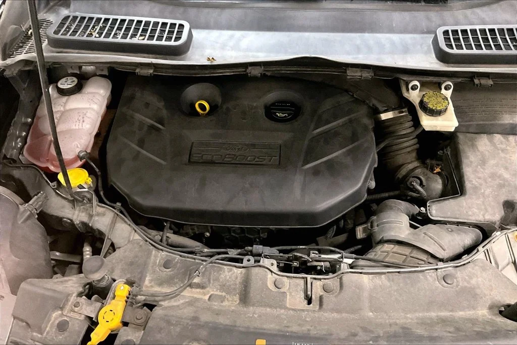 Used 2014 Gray Ford SE image 31