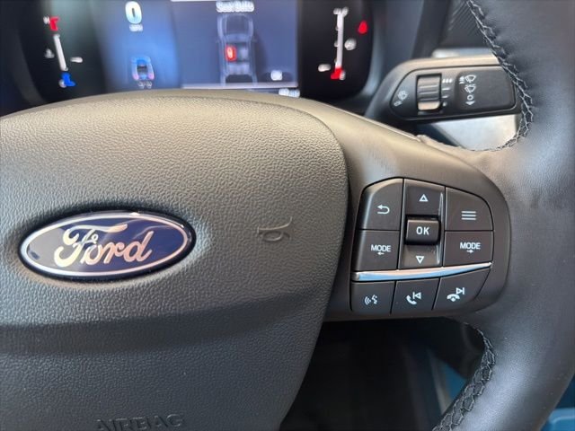 New 2026 Space White Metallic Ford XLT image 25