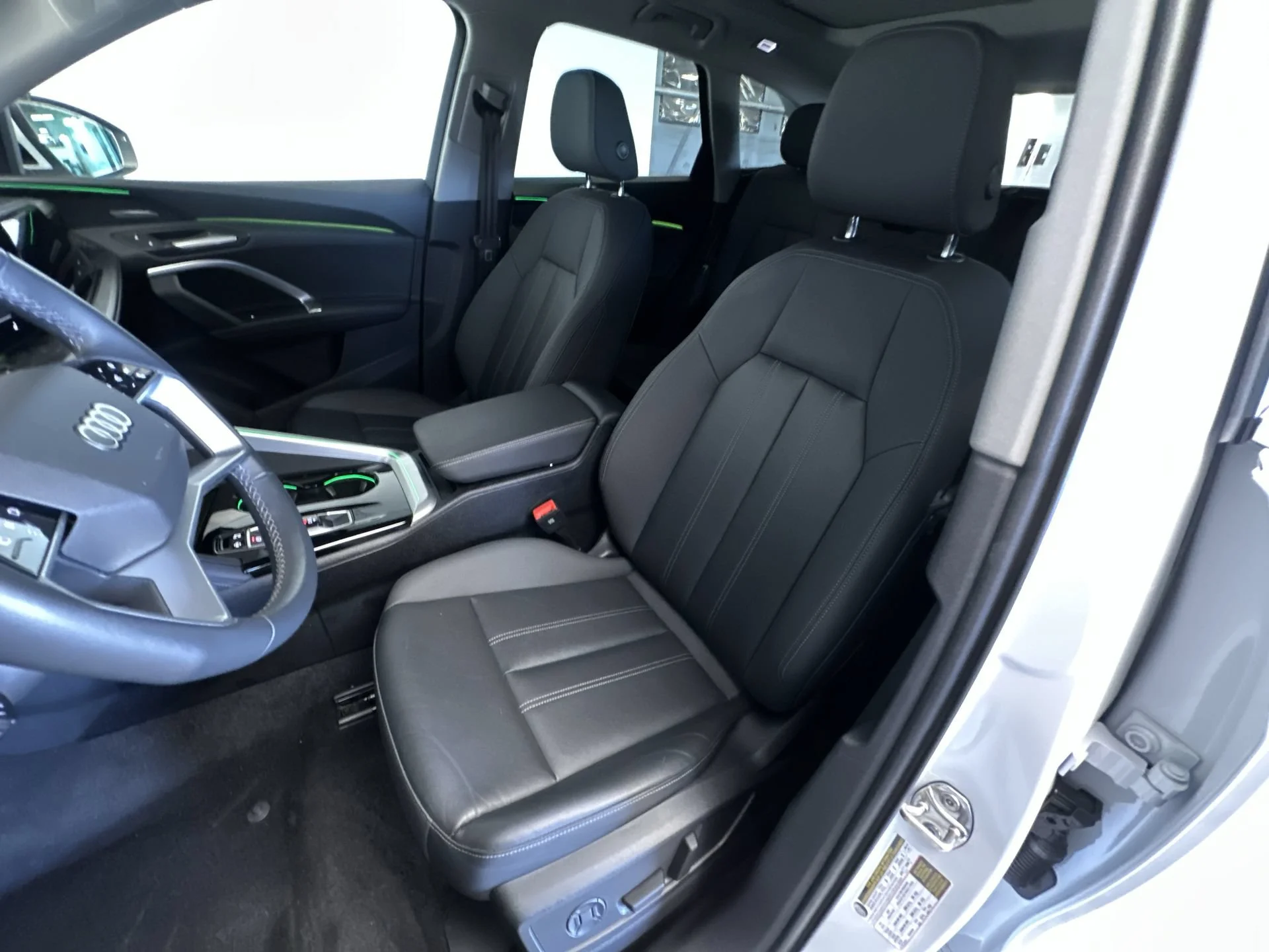 2025 Audi Q5 Premium Plus - Photo 12