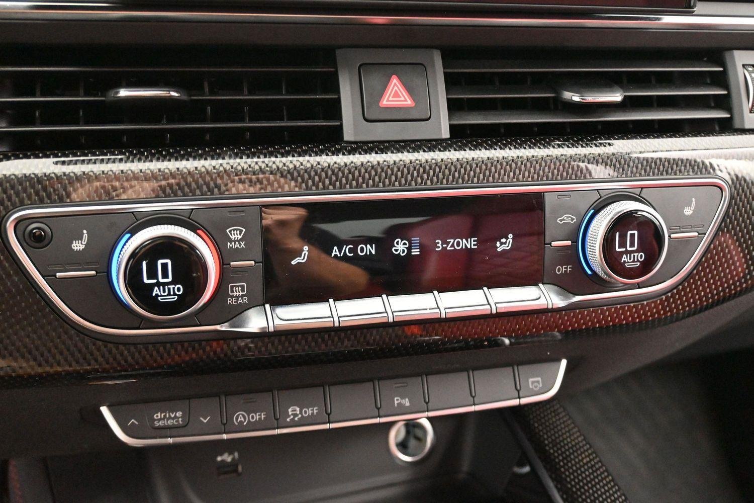 Used 2024 Daytona Gray Pearl Effect Audi Premium Plus image 25