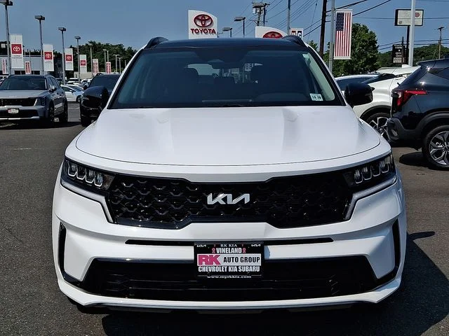 Certified Used 2023 White Kia S image 3