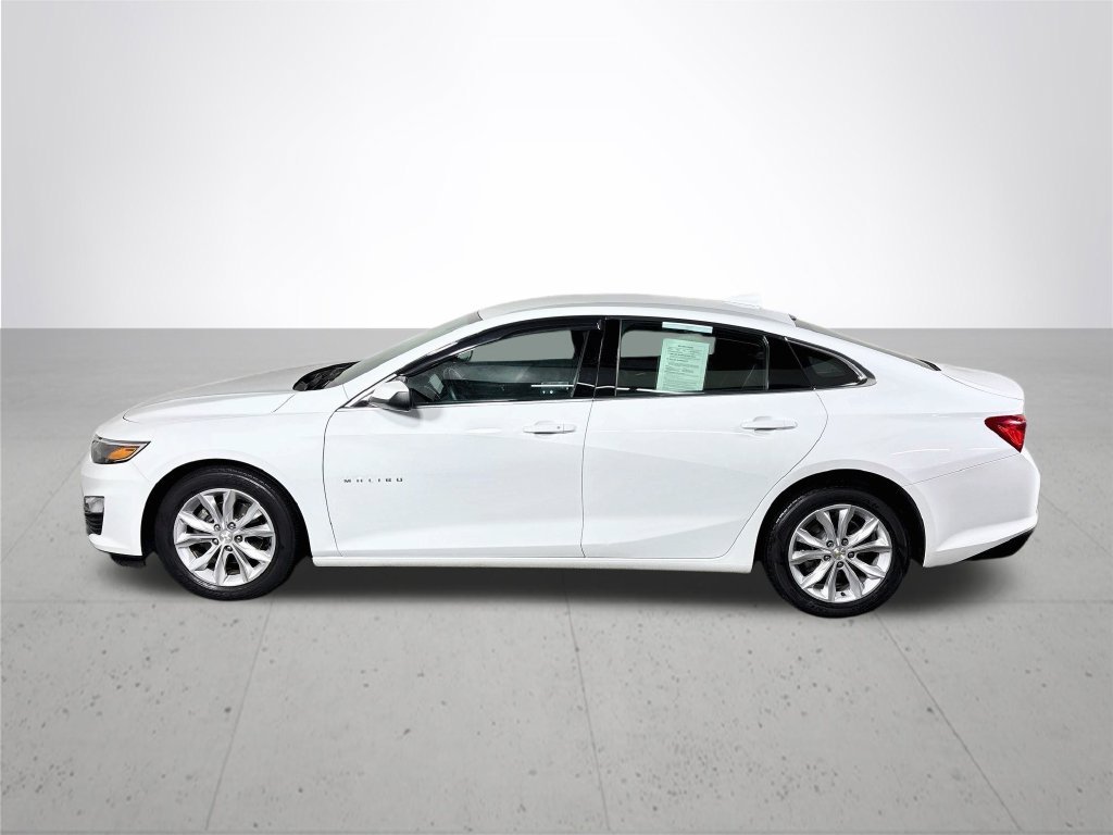 Used 2023 Summit White Chevrolet LT image 9