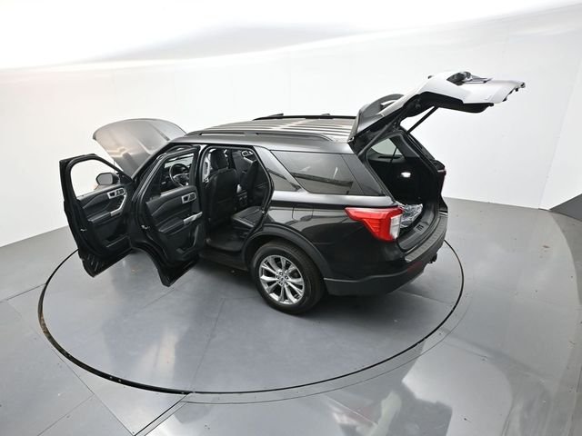 Used 2023 Black Metallic Ford XLT image 28