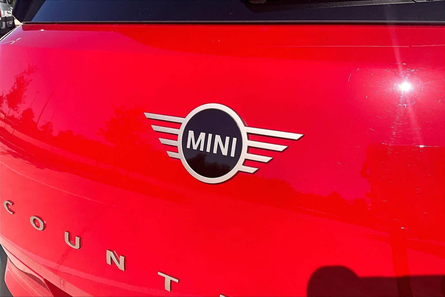 Used 2026 Chili Red II MINI S image 29