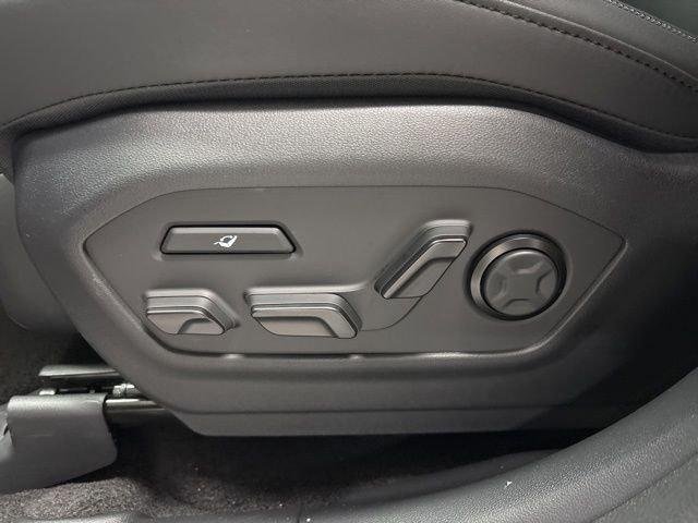 New 2026 White Hyundai Calligraphy image 38