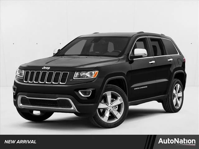 Used 2015 Billet Silver Metallic Clearcoat Jeep Altitude image 1