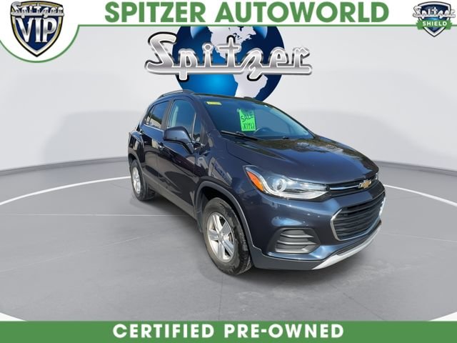 Used 2018 Blue Metallic Chevrolet LT image 2