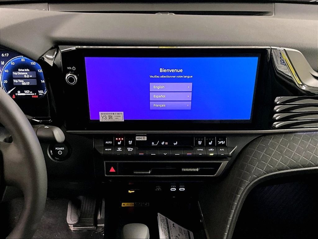 2026 Toyota Camry XLE - Photo 13