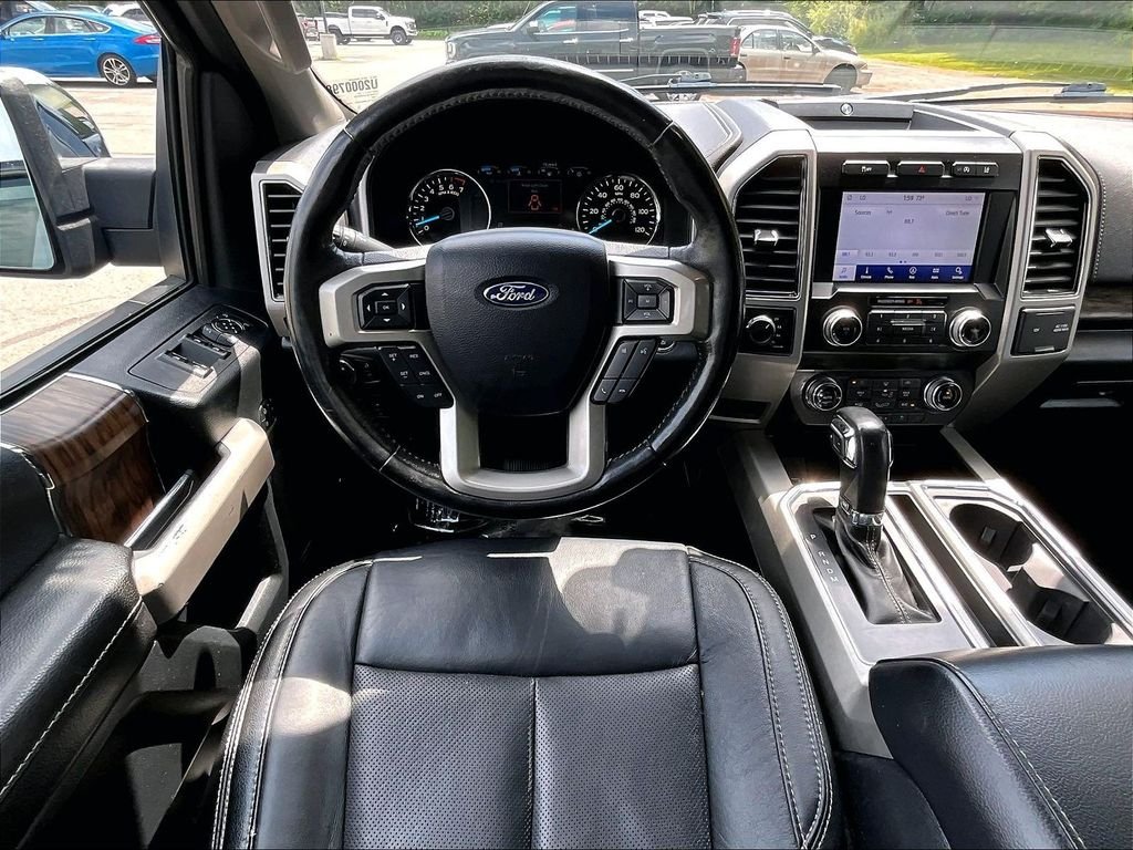 Used 2020 Black Metallic Ford Lariat image 17