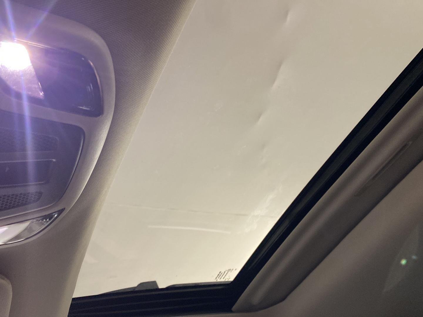 Used 2025 Crystal White Pearl Subaru Onyx Edition image 21