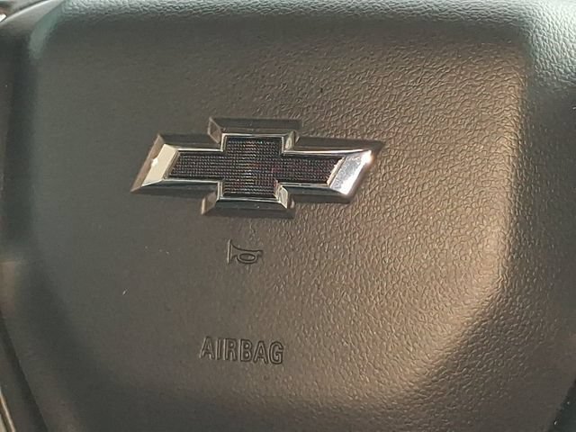 Used 2021 SUMMIT WHITE Chevrolet Z71 image 12