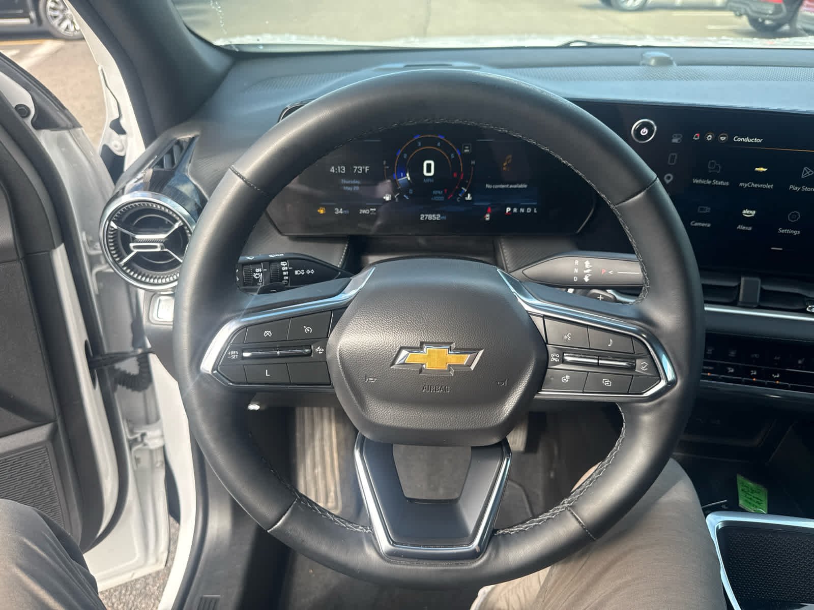 2025 Chevrolet Equinox LT - Photo 14