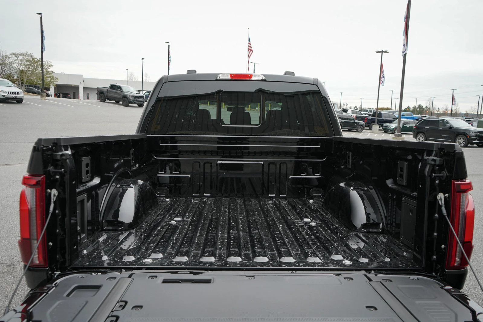 New 2026 Agate Black Metallic Ford Lariat® image 9