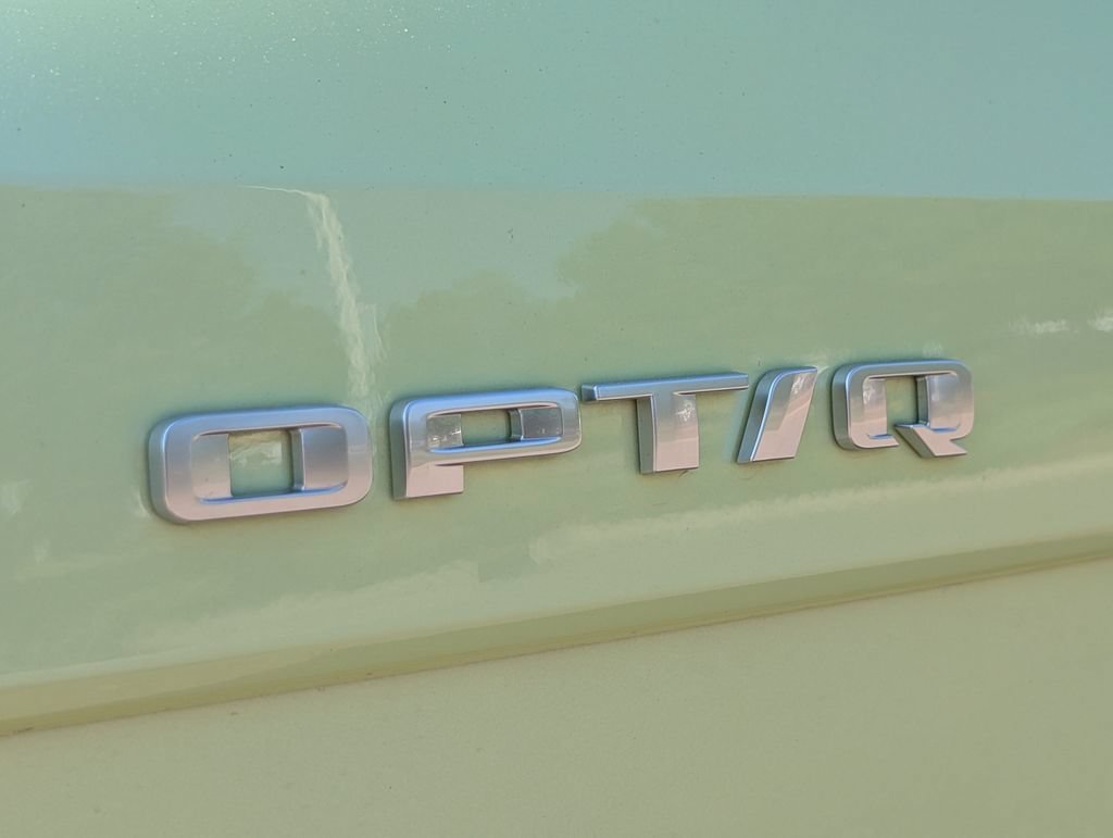 New 2027 Citron Tricoat Cadillac Premium Sport image 10