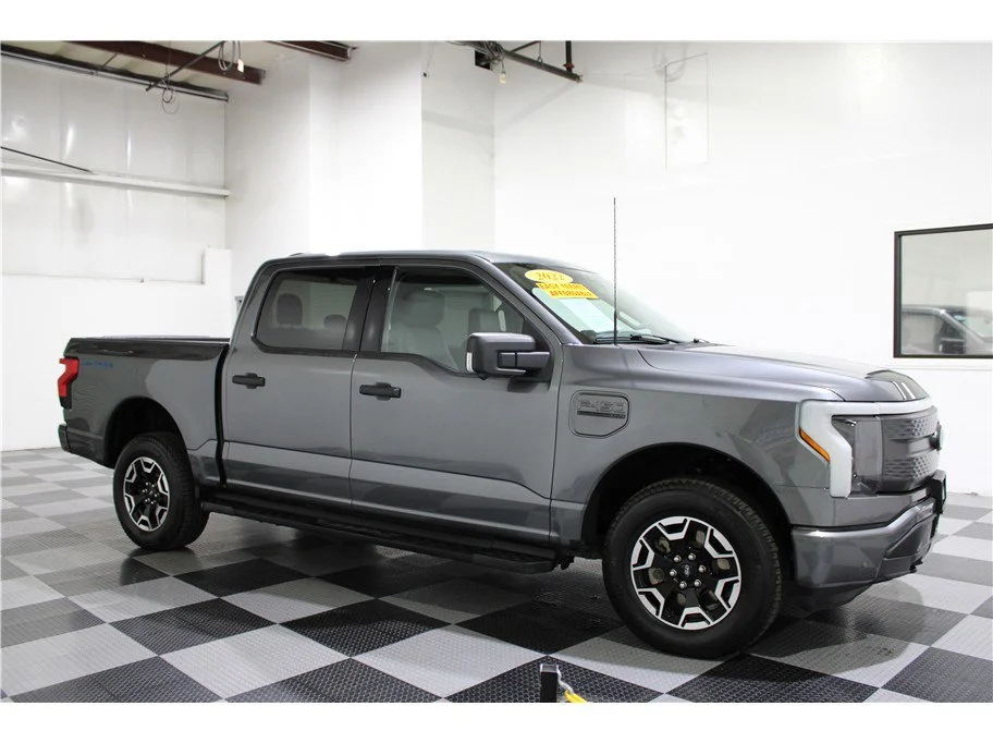 2022 Ford F-150 Lightning