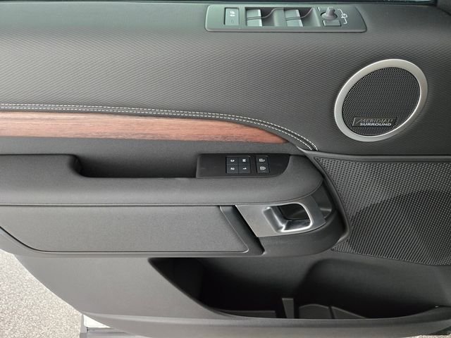 2025 Land Rover Discovery Dynamic SE - Photo 20
