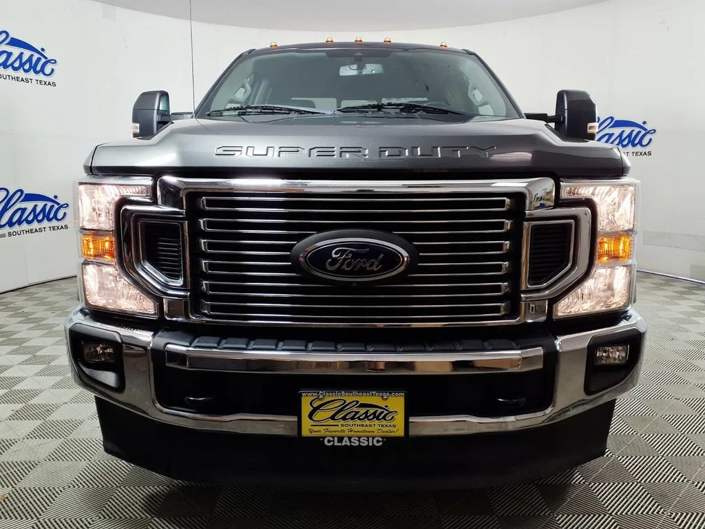 Used 2020 Magnetic Metall Ford XL image 3