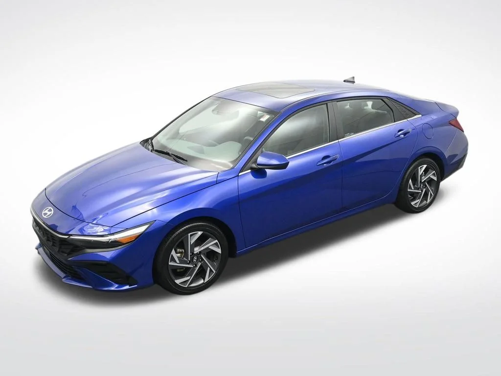 Used 2025 Blue Hyundai SEL Convenience image 20