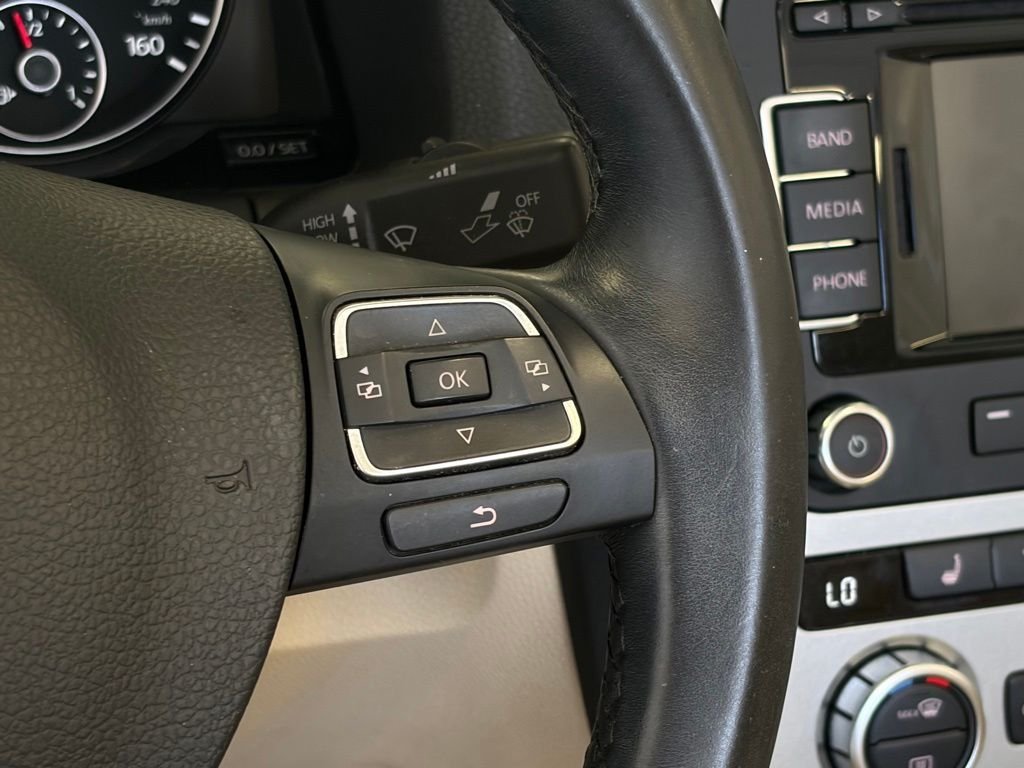 Used 2013 Candy White Volkswagen Lux image 16