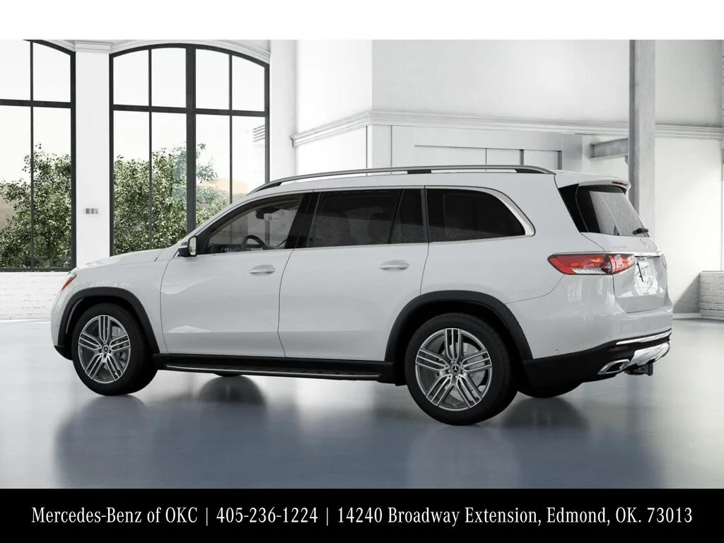 Used 2026 White Mercedes-Benz GLS 450 image 31
