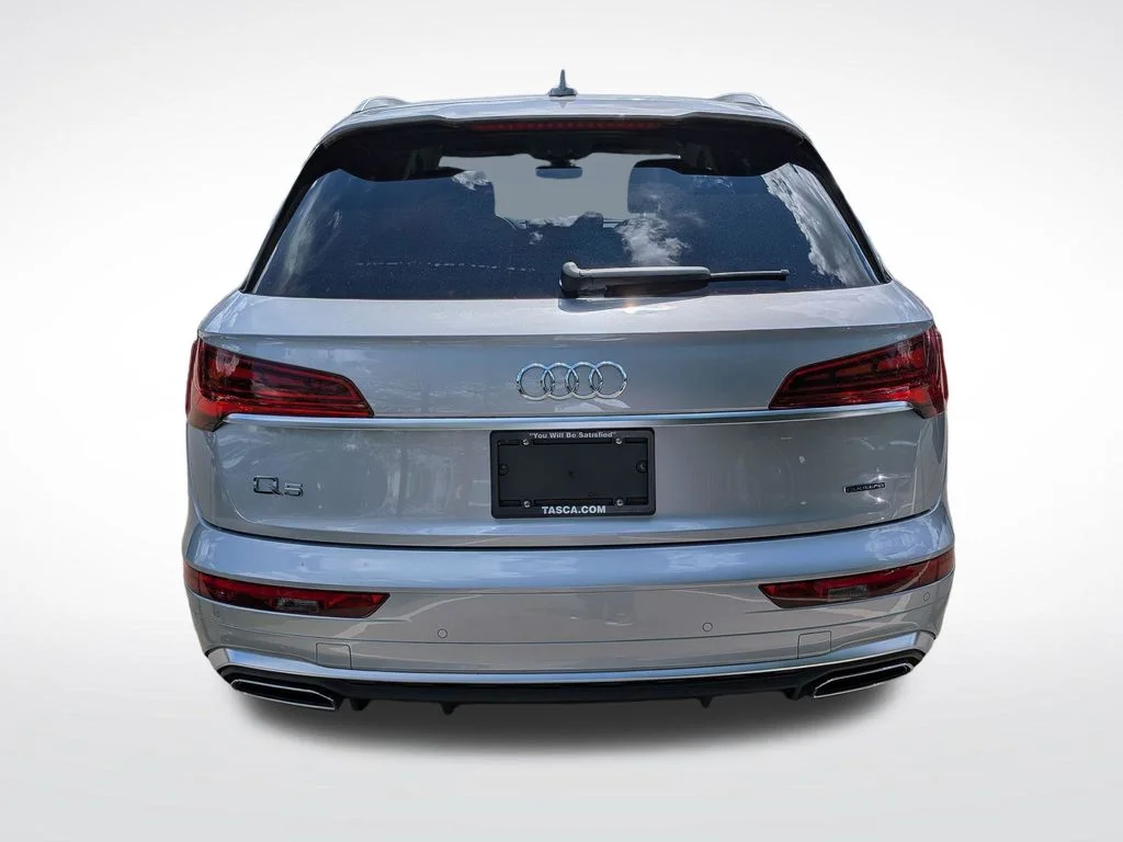 Used 2023 Silver Audi 45 S line Premium image 5