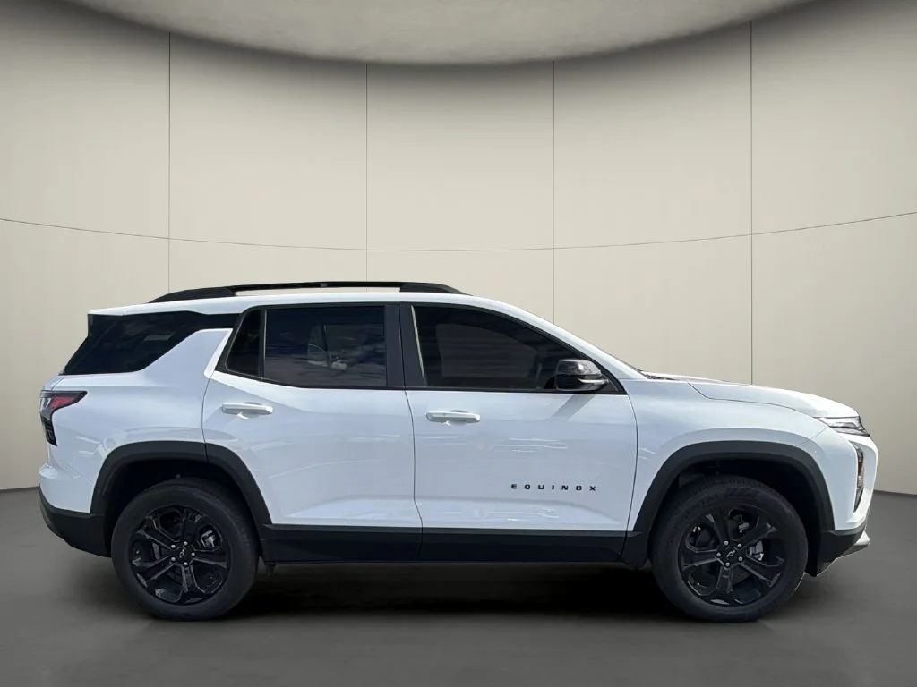 New 2027 Summit White Chevrolet LT image 8