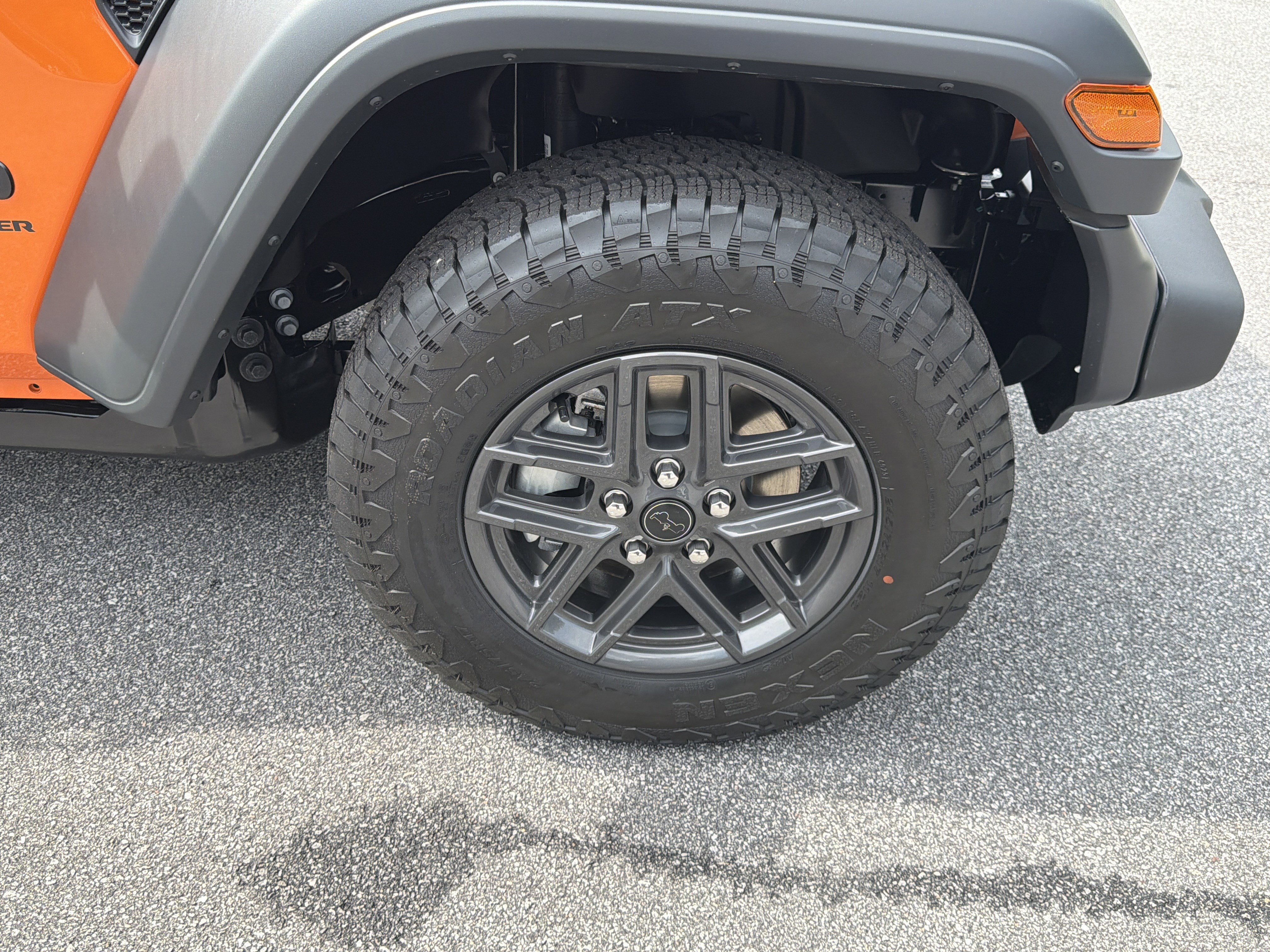 New 2026 Joose Exterior Paint Jeep Sport S image 14
